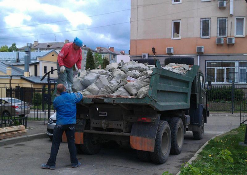 Вывоз мусора из новостройки в Урае – ПроМусор, контейнеры, уборка и грузчики от 2188 руб