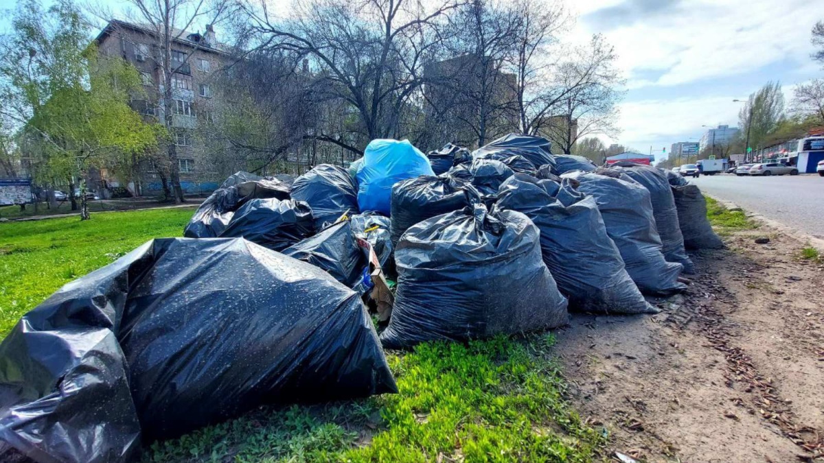 Вывоз и утилизация мусора после субботника в Урае в октябре