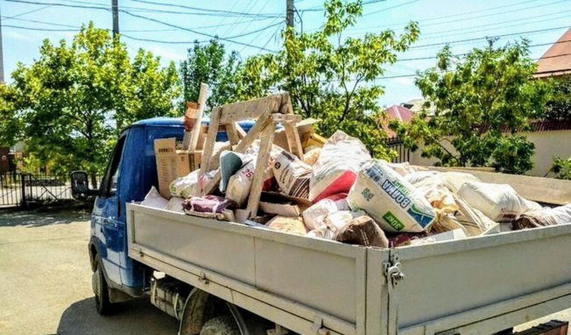 Вывоз мусора Газелью в Урае в октябре