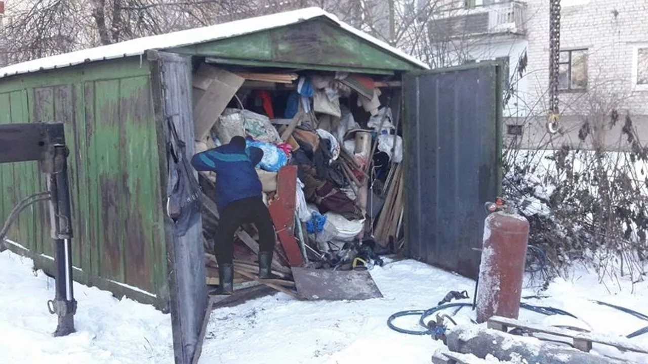 Вывоз мусора из гаража с гарантией чистоты в Урае в октябре